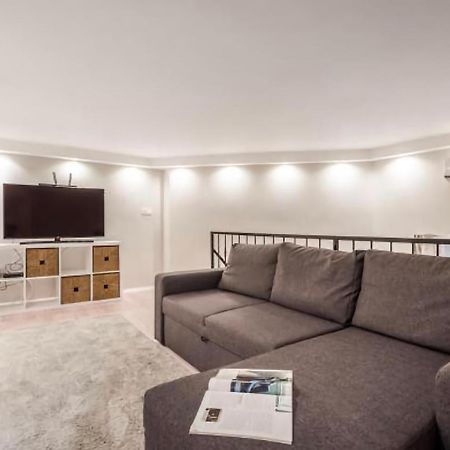 Akacfa 62 Dowtown 2Br Wifi+Ac Apartment Будапеща Екстериор снимка